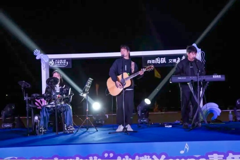图片关键词